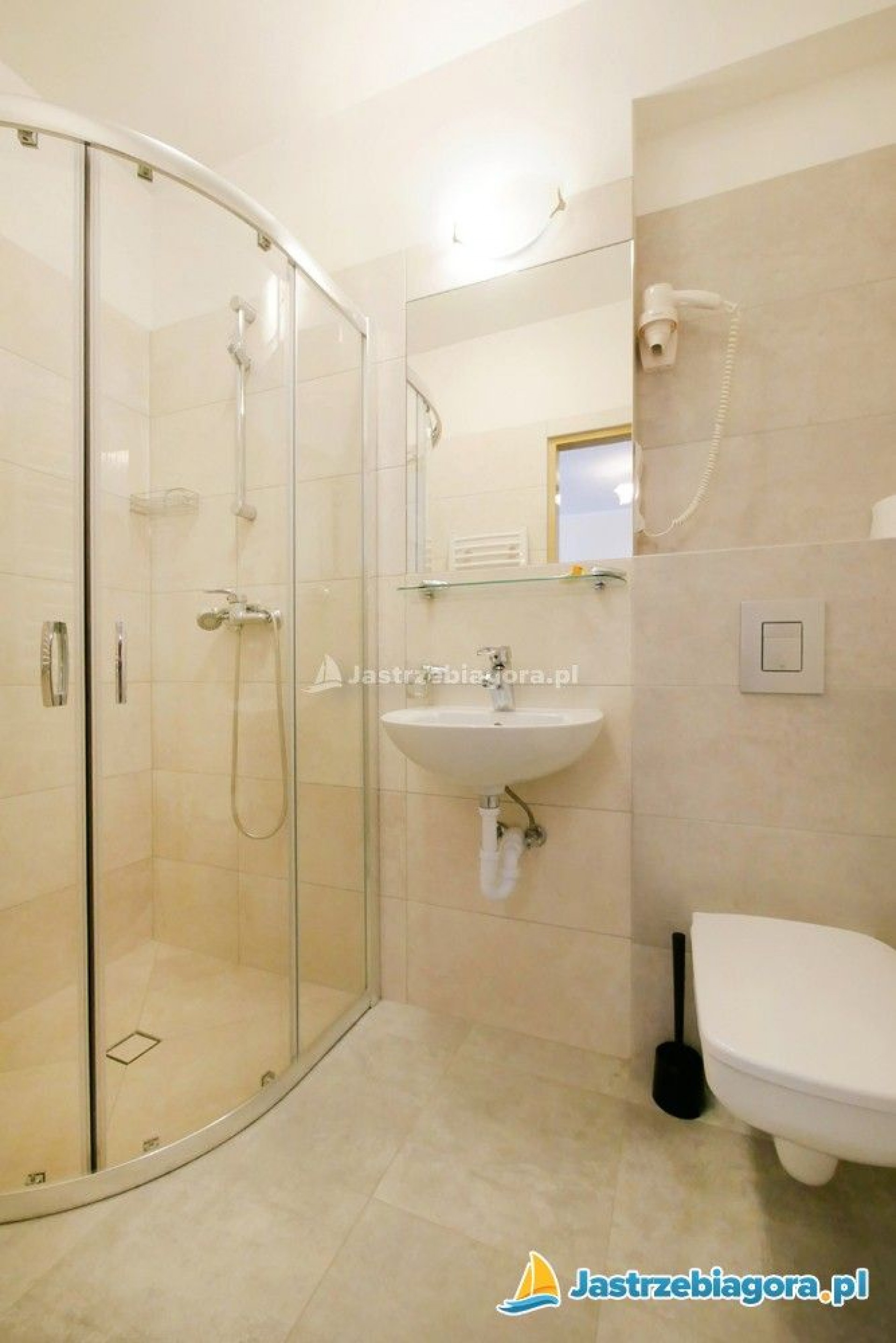 Pokoje Gościnne PIRAT