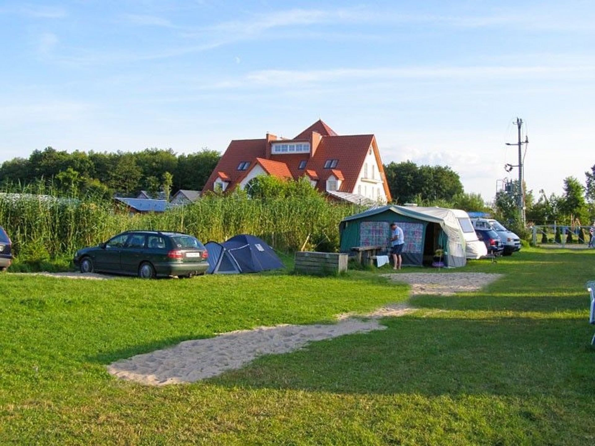 Pole Namiotowe i Campingowe LUKA