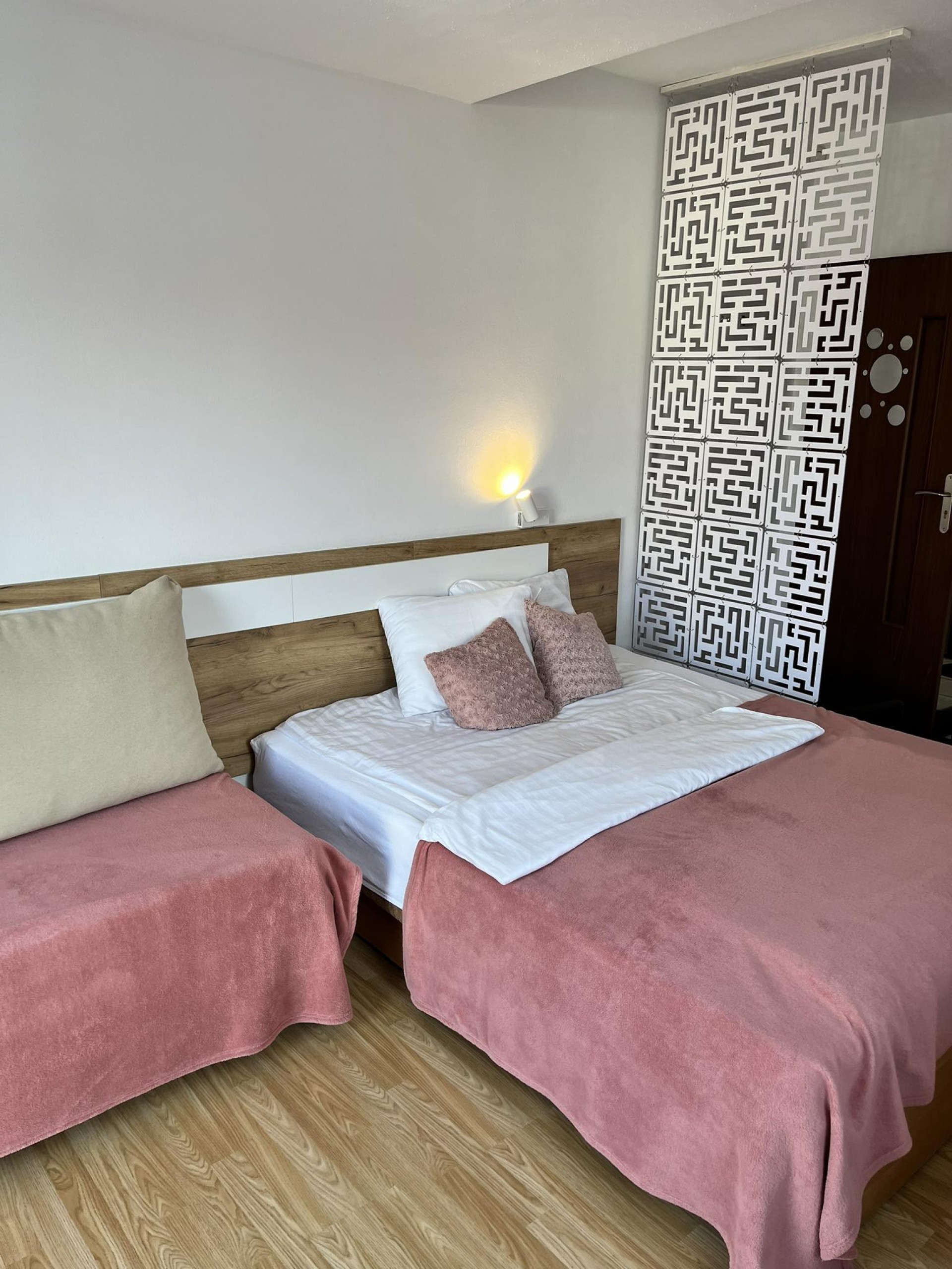 pokó dwu-trzyosobowy