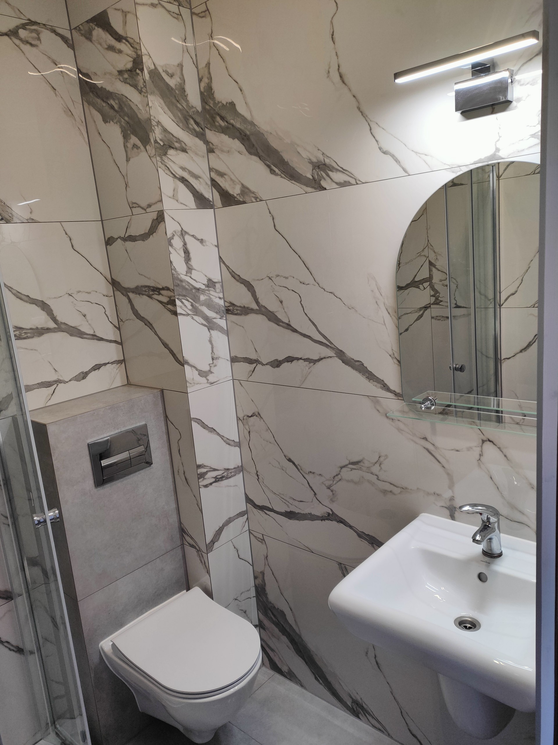 Łazienka w pokoju nr 2