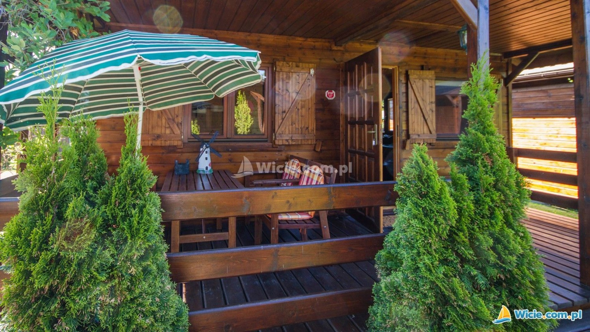 Domki POD WIATRAKAMI