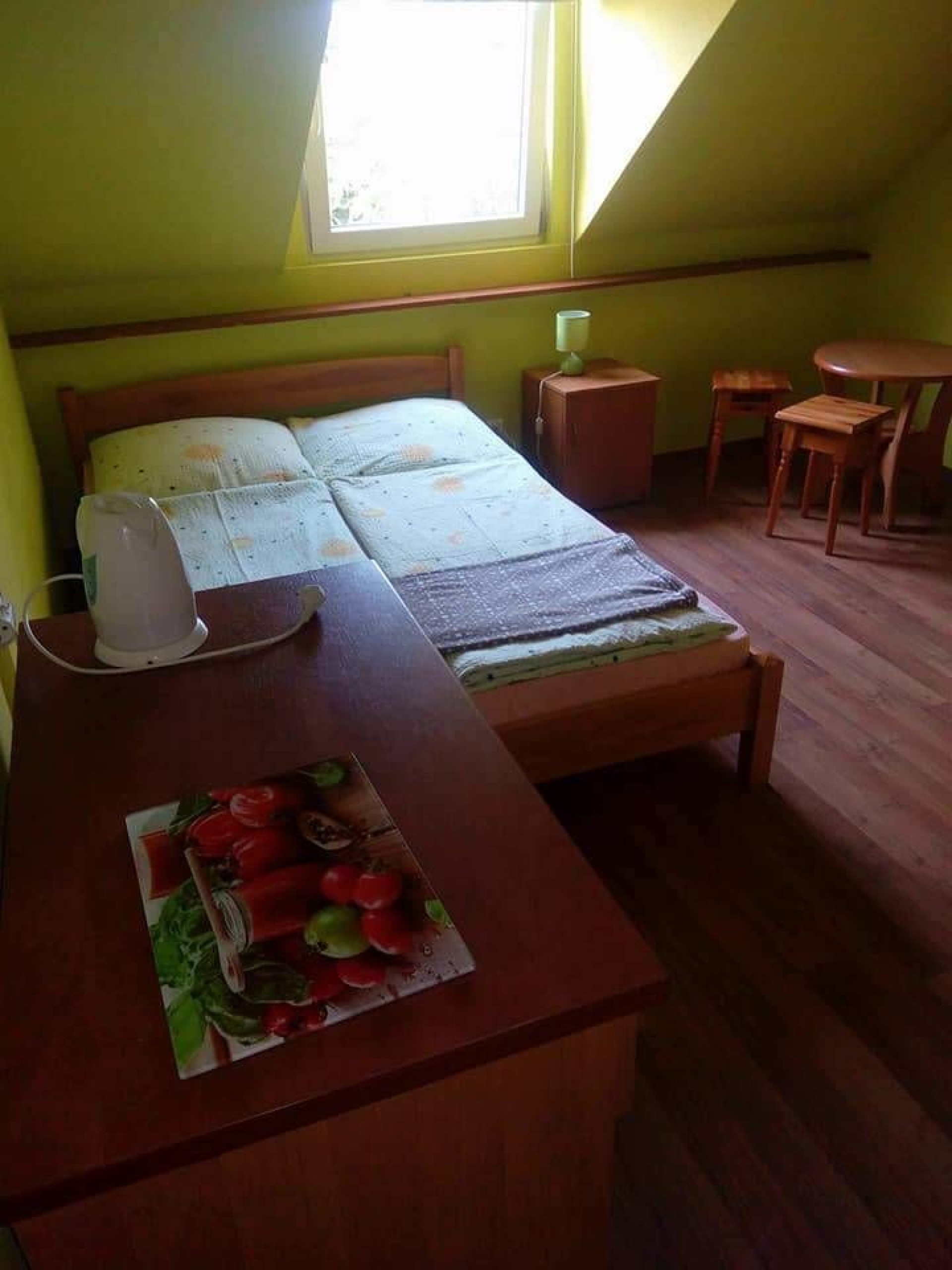 Pokoje Gościnne POD DĘBAMI