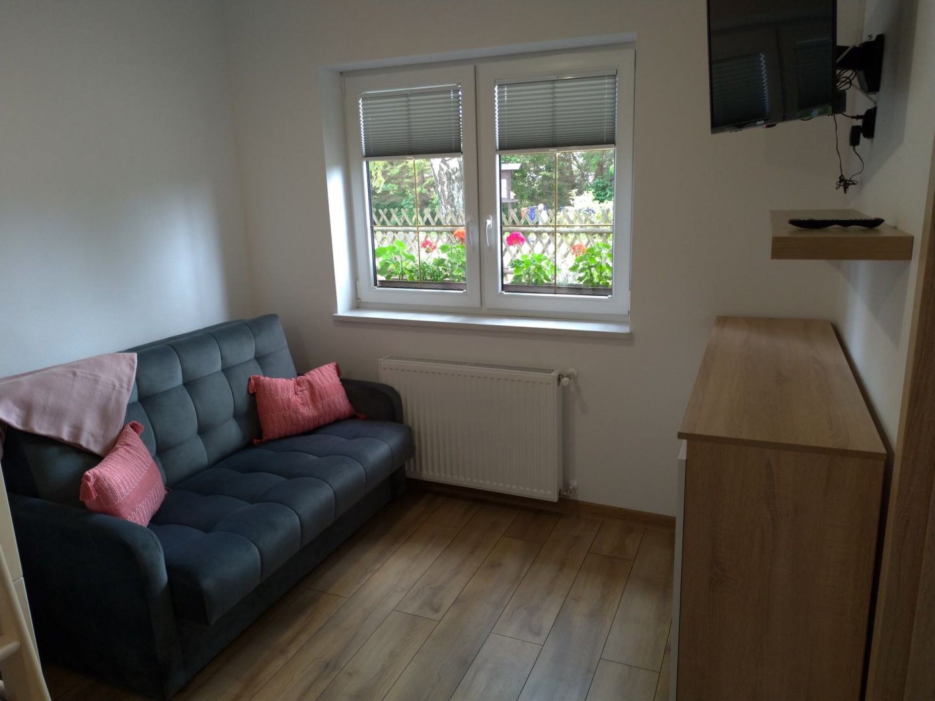 Pokoje Gościnne POD DĘBAMI