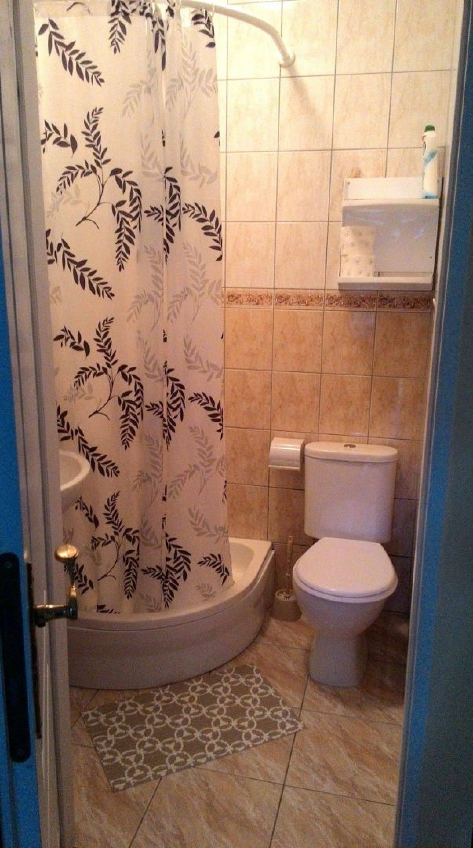 Pokoje Gościnne POD DĘBAMI