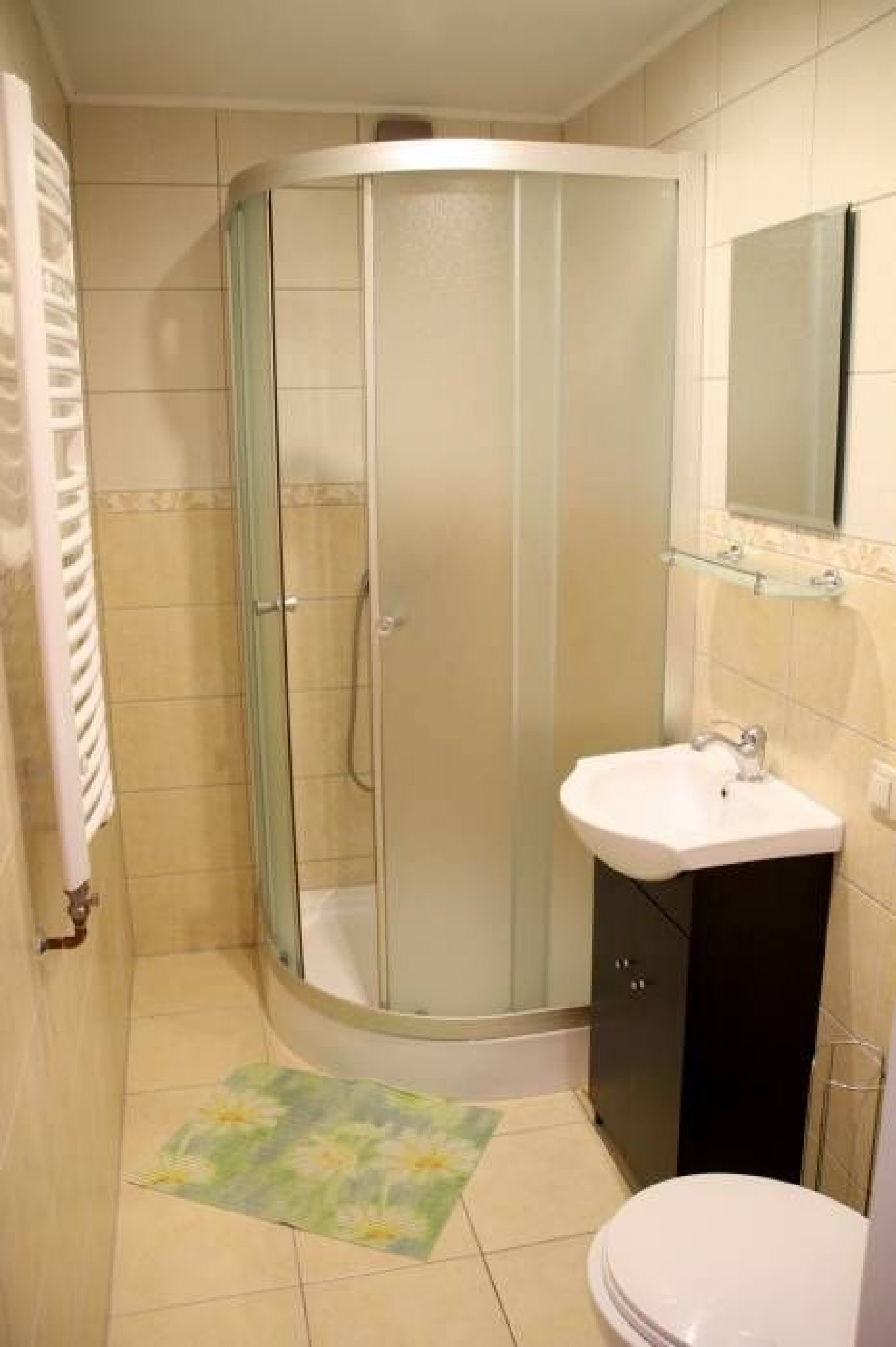 Pokoje Gościnne POD DĘBAMI