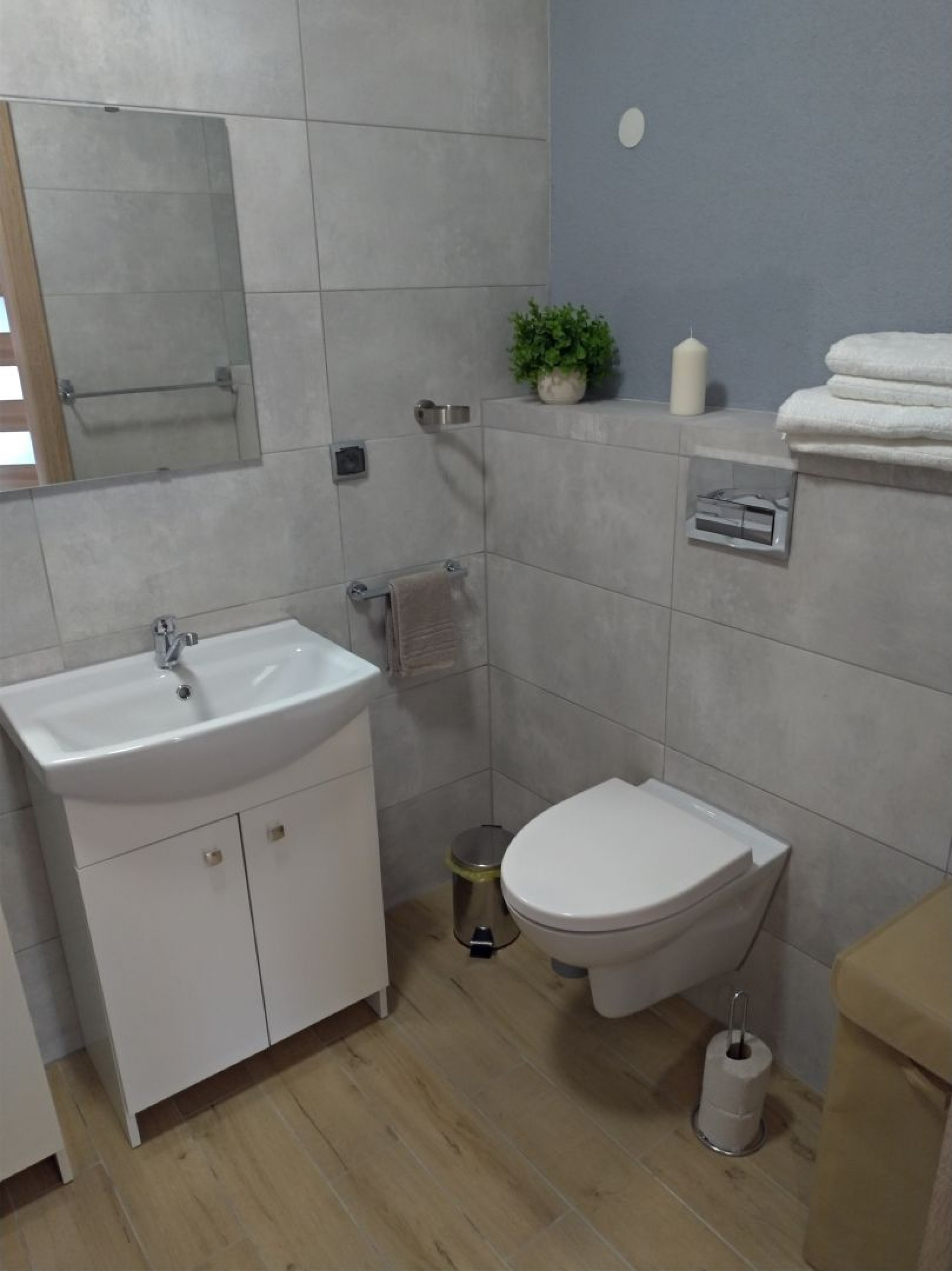 Pokoje Gościnne POD DĘBAMI