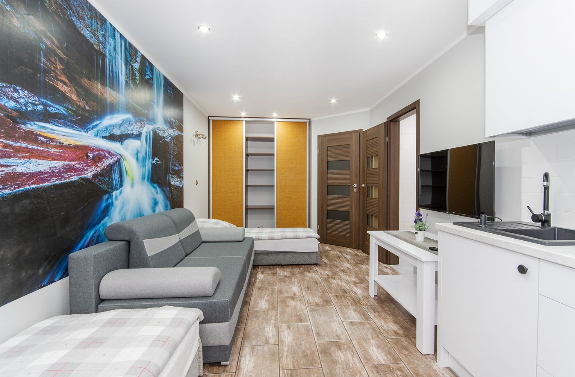 Pokoje i Apartamenty IZA