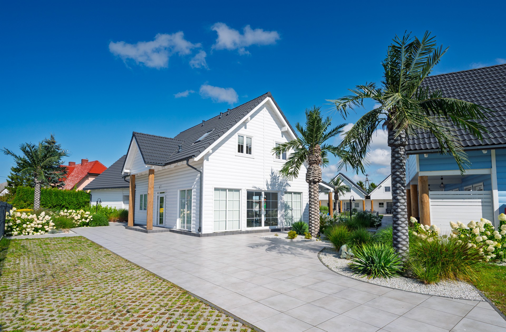 widok od frontu-dziś