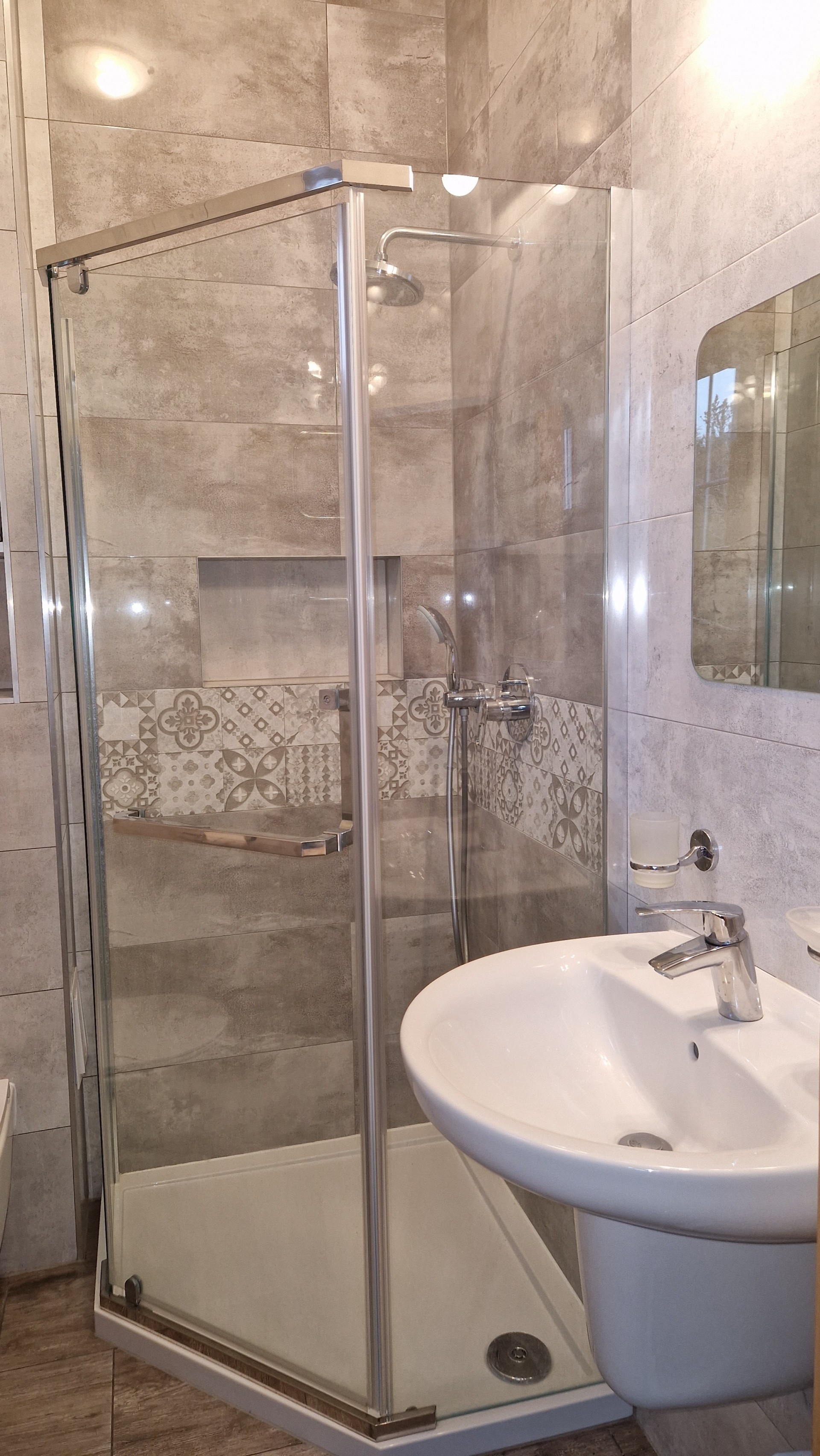 POKOJE APARTAMENTY ASTRA DZIWNOW