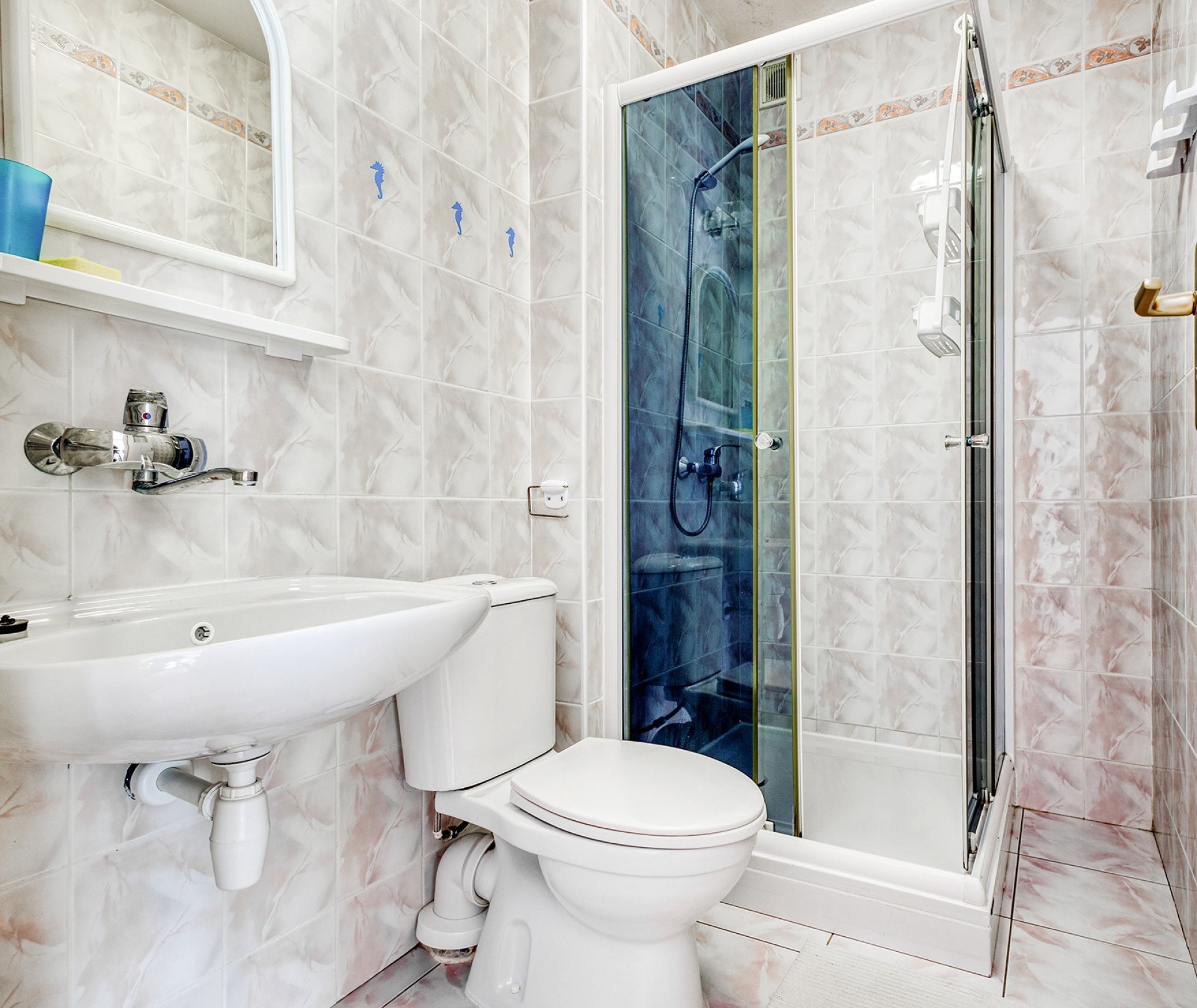 Łazienka pokoju nr 15