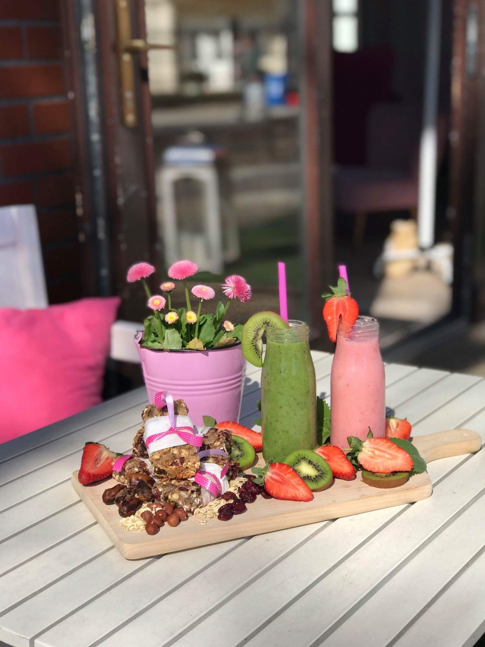 AniAni Cafe & Friends