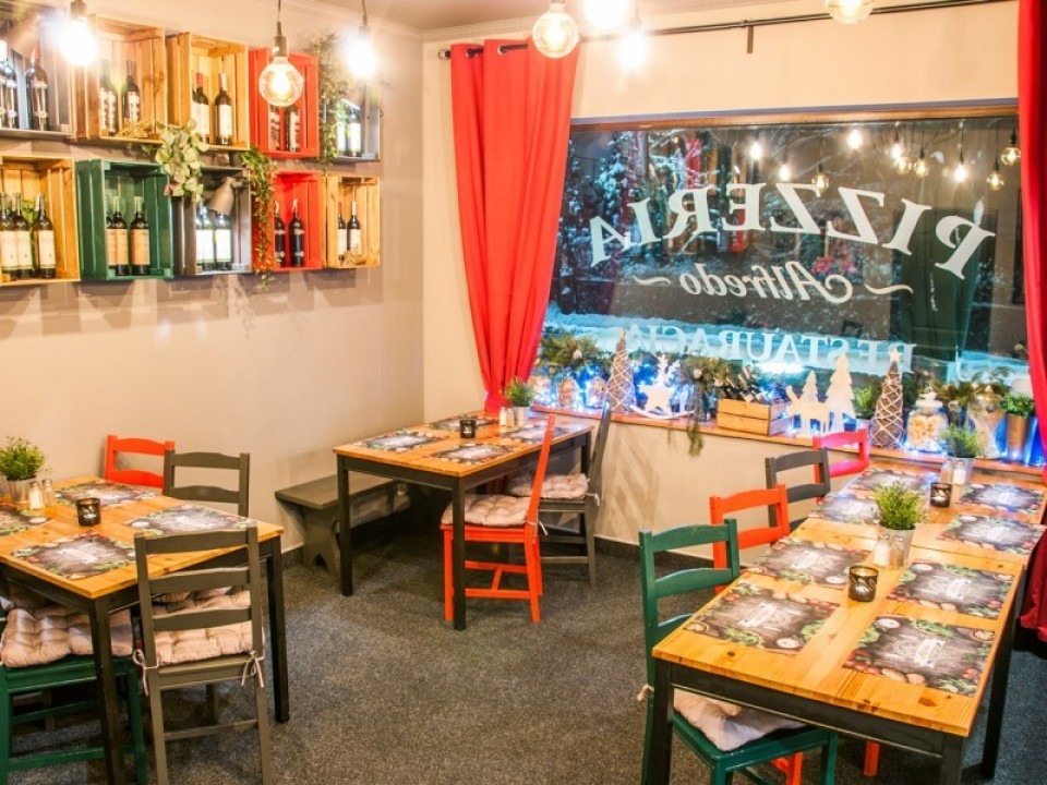 Restauracja-Pizzeria-Kawiarnia Alfredo