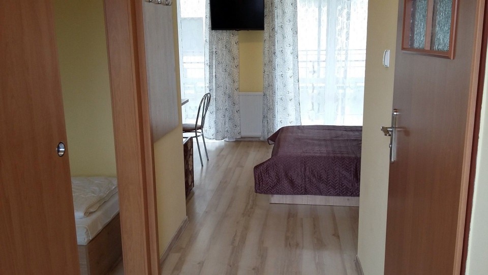 Pokoje Gościnne KU MORZU 1