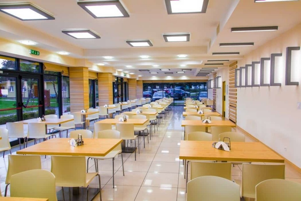 Stołówka i Kawiarnia w Ośrodku WALCOWNIK