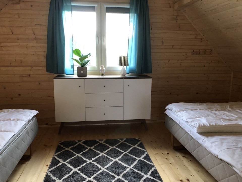 DOMKI I APARTAMENT LIZA