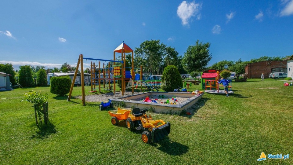 Pole Kempingowe BIAŁA PLAŻA