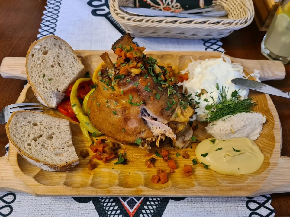 Karczma placek czy golonka