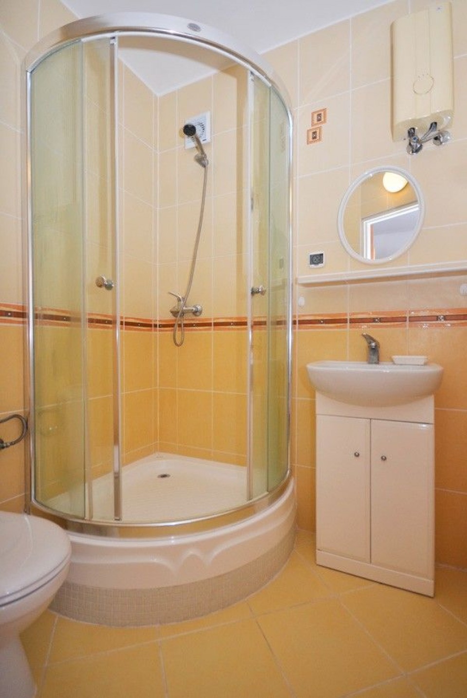 APARTAMENT NR.6