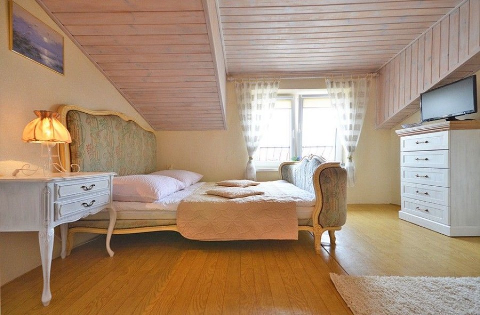POKÓJ  NR.12