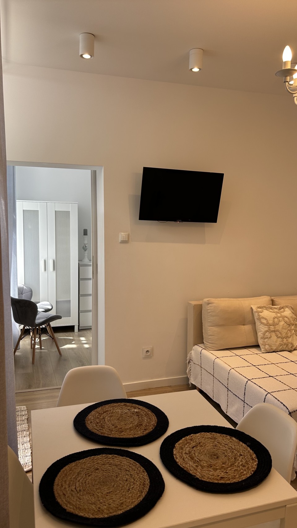 Apartament numer 4