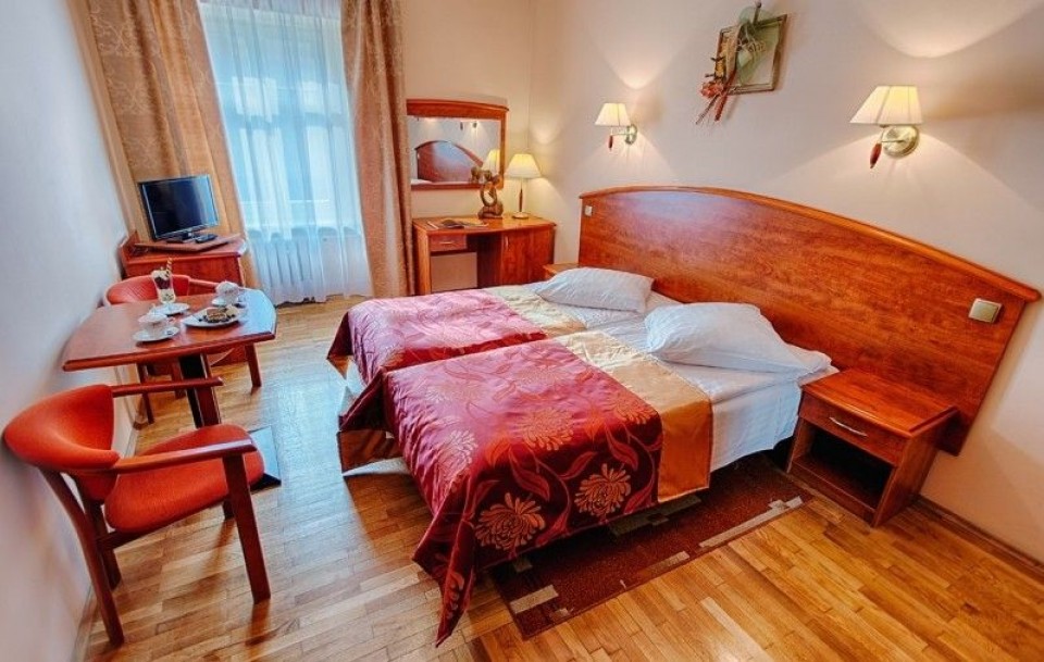 Hotel CASPAR