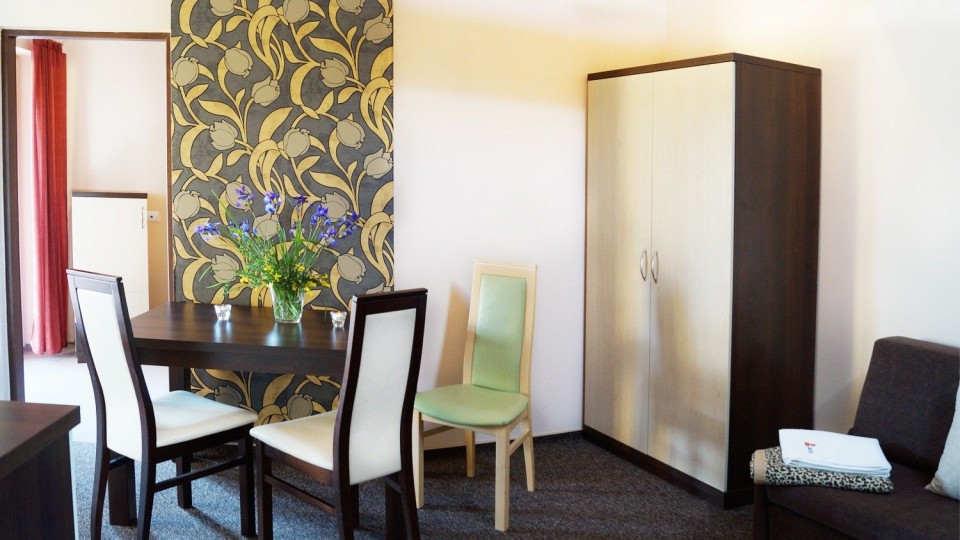 Pokoje i Apartamenty CZARNA PERŁA