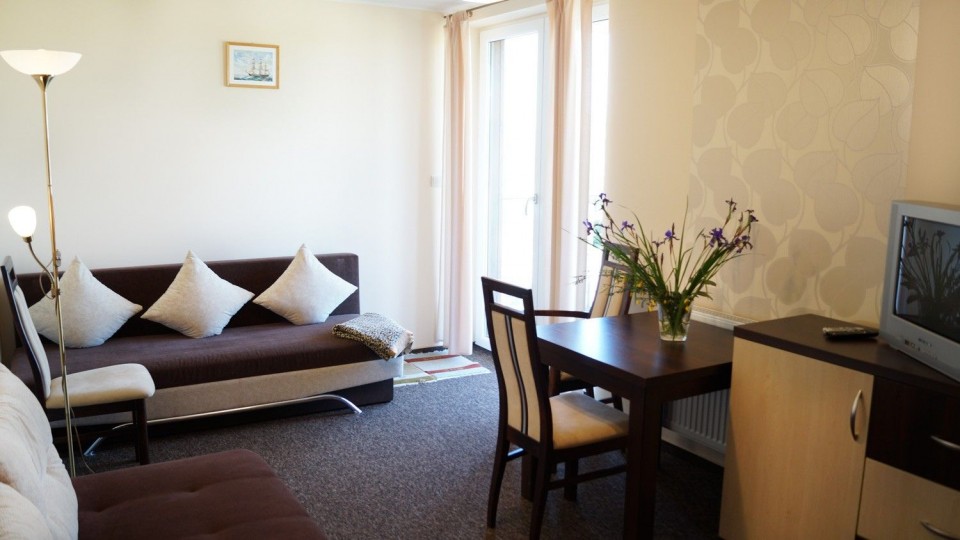 Pokoje i Apartamenty CZARNA PERŁA