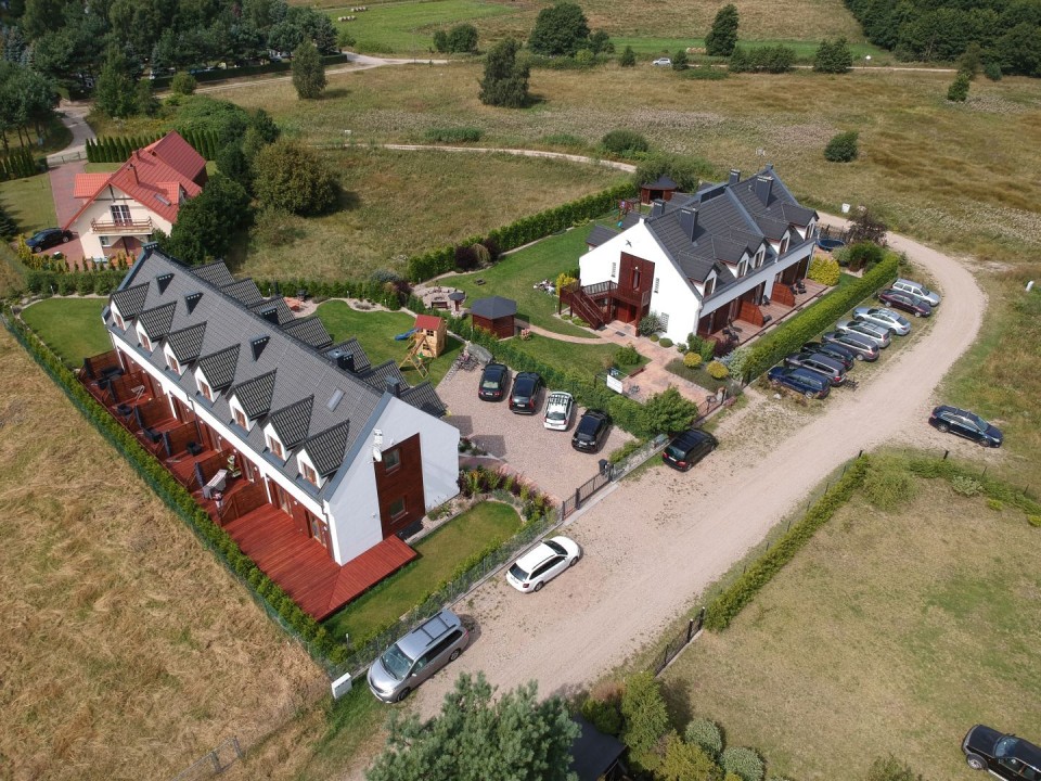 Pokoje i Apartamenty JASKÓŁKA