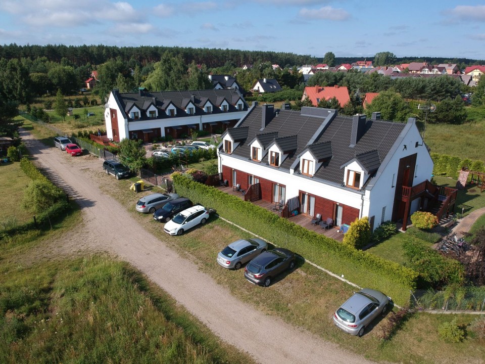 Pokoje i Apartamenty JASKÓŁKA