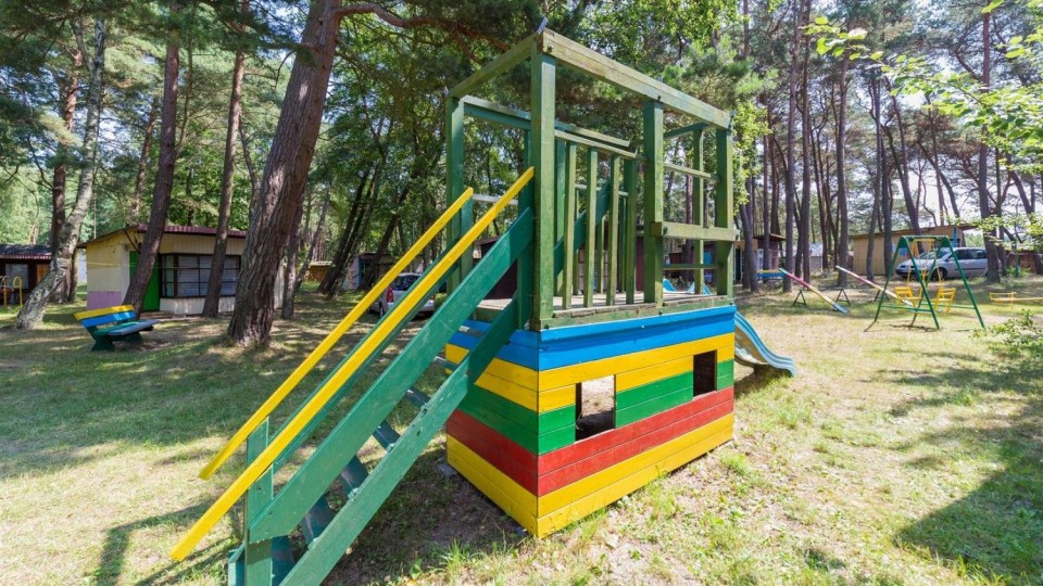 Pokoje Blisko Plaży i Domki Letniskowe Leśny Zakątek