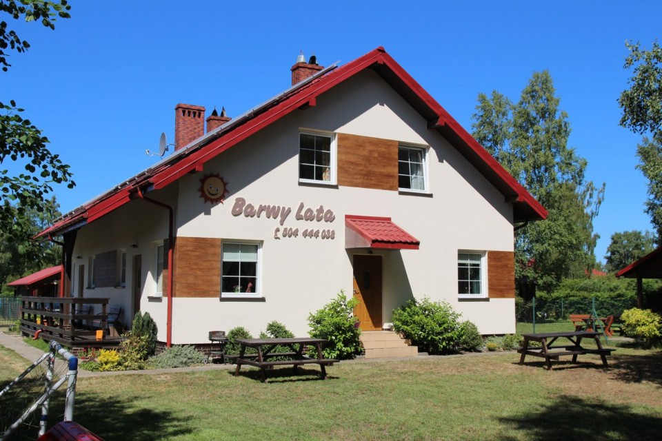 BARWY LATA