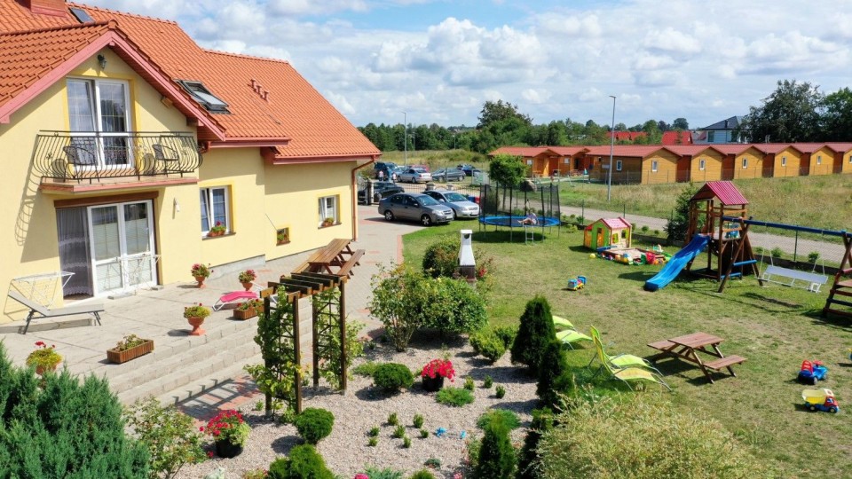 Pokoje i Domki MILKA