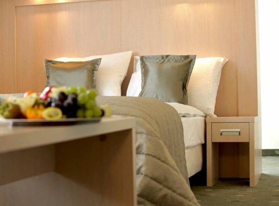 Hotel CIEPLICE