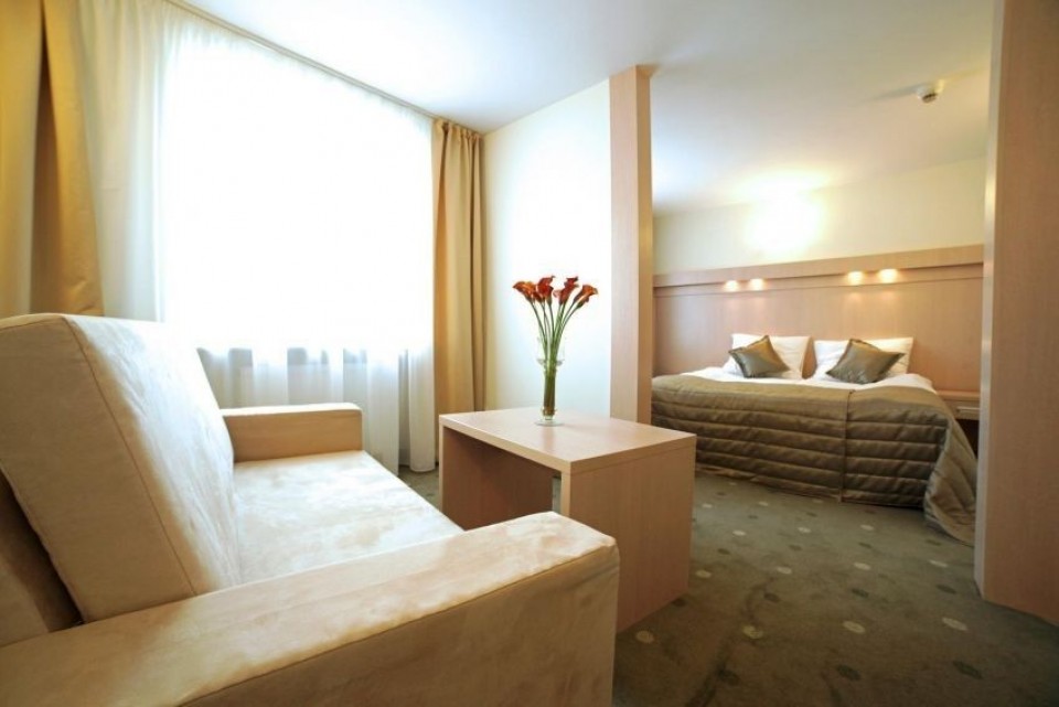 Hotel CIEPLICE