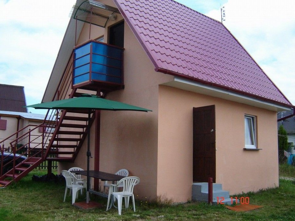 POKOJE, DOMKI, PRZYCZEPY Jarosławiec