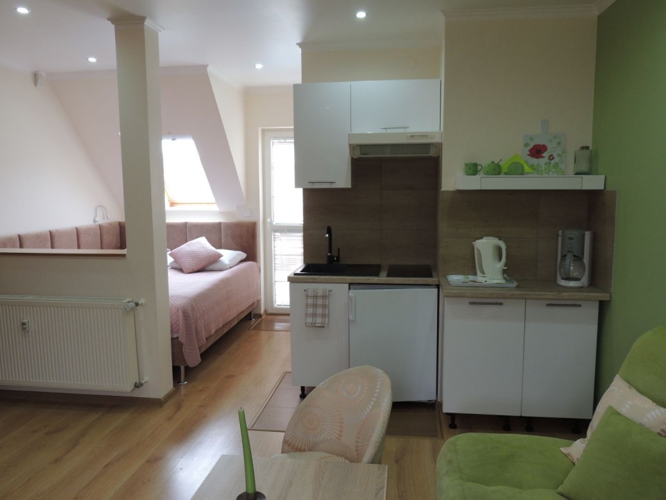 apartament 2 poziomowy z balkonem