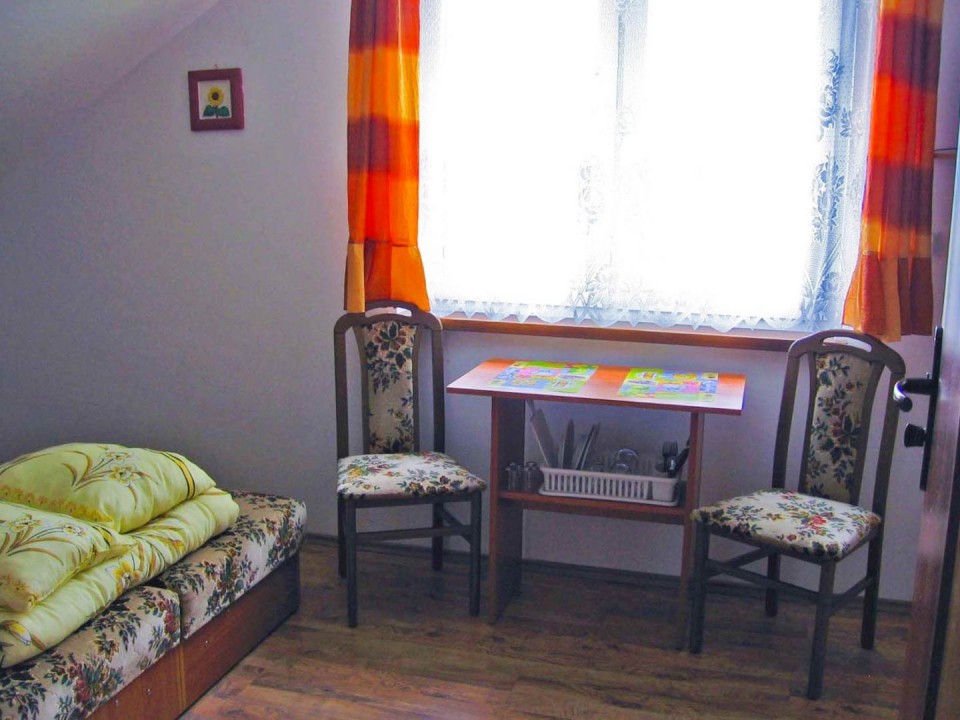 Pokoje Gościnne NA CHABROWEJ