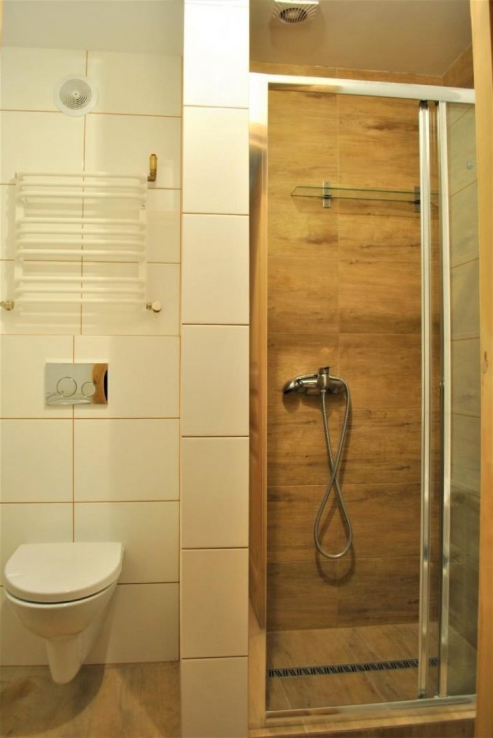 Pokoje i Apartamenty LAGUNA