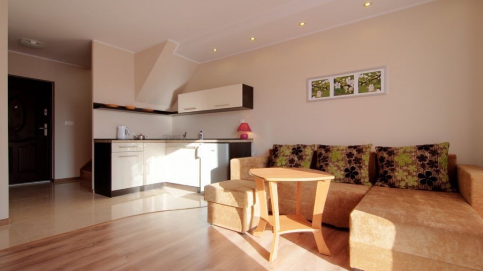 SŁONECZNE APARTAMENTY Dębina