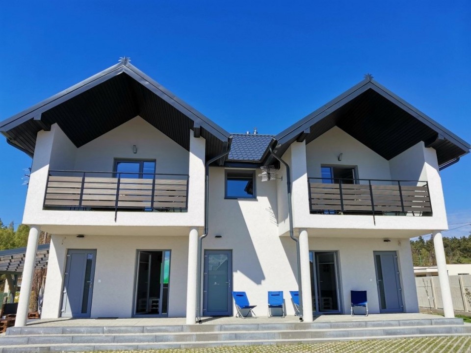 Domki Apartamentowe FURTKA DO LASU