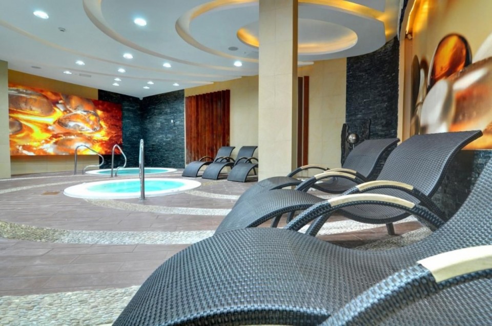 PRIMAVERA SPA