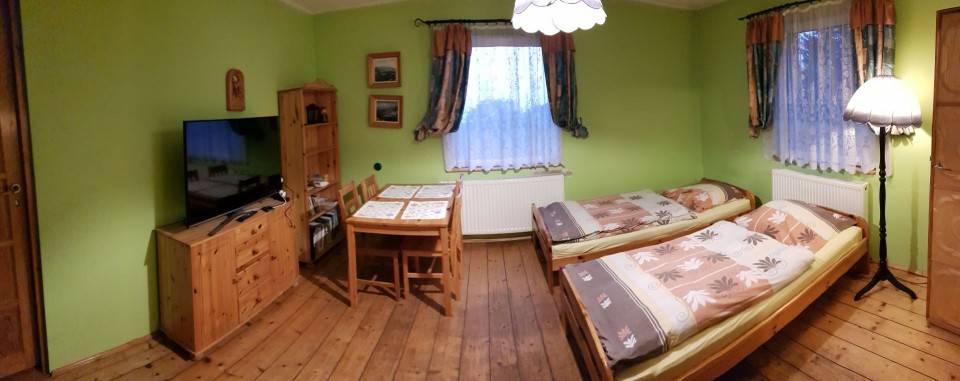 Pokoje Gościnne POD WISZĄCĄ SKAŁĄ
