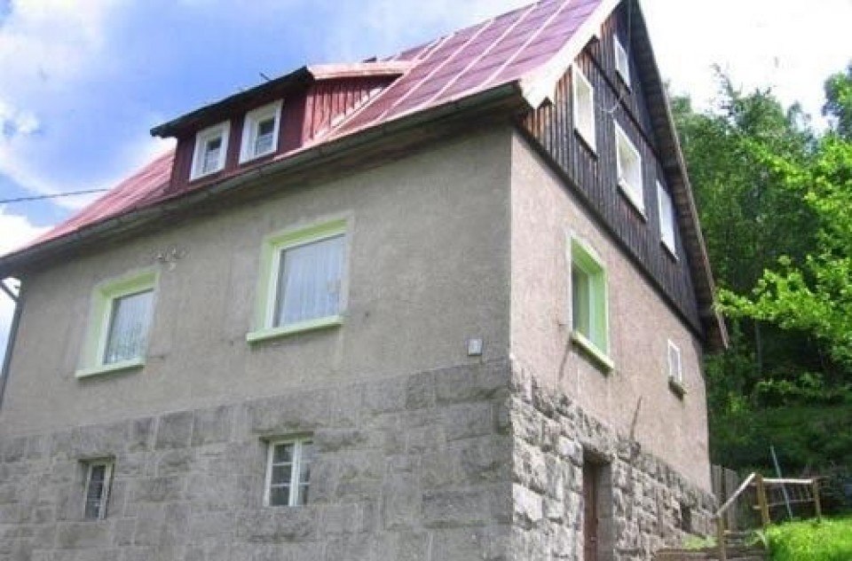 Pokoje Gościnne POD WISZĄCĄ SKAŁĄ