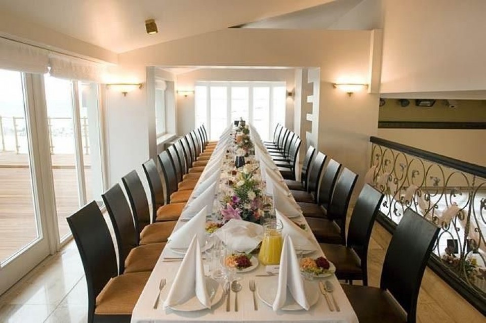 Hotel **** APOLLO
