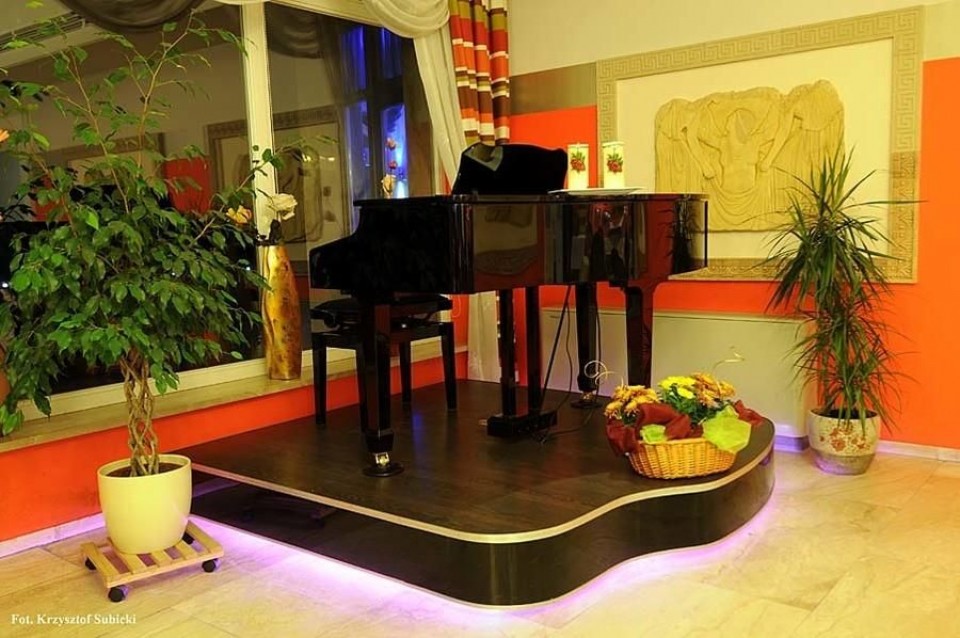 Hotel **** APOLLO