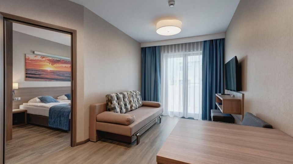 WIND HOTEL