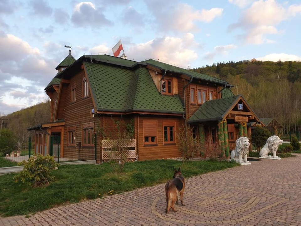 ZIELONE WZGÓRZE - WILLA TOSIA