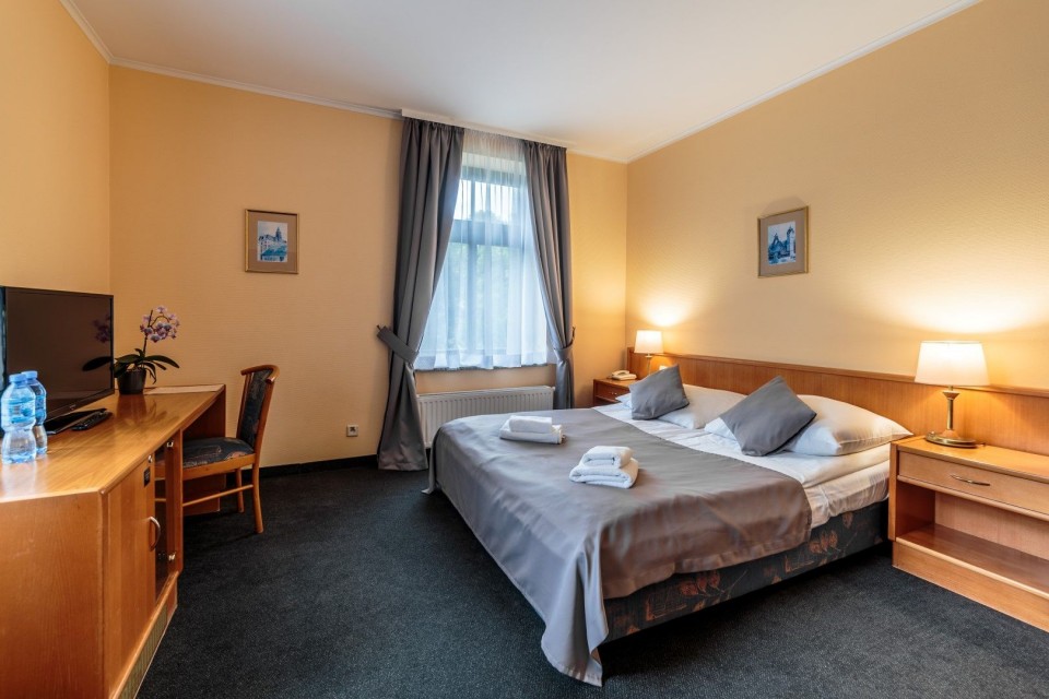 Hotel FENIX-STRAUSS