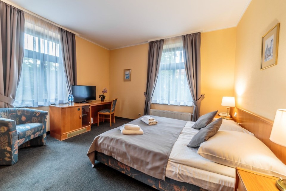 Hotel FENIX-STRAUSS