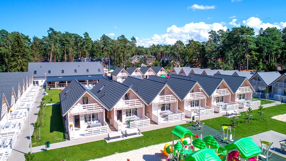 HOLIDAY PARK & RESORT